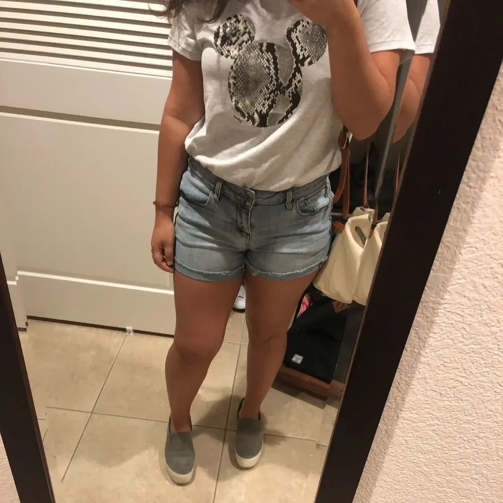 Mickey Mouse snakeskin t shirt - Picture 4 of 9